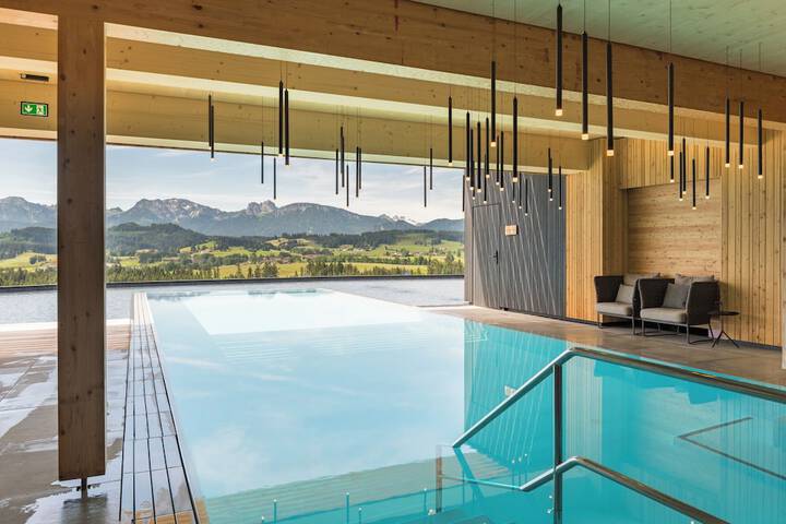 Pool 55 of 75