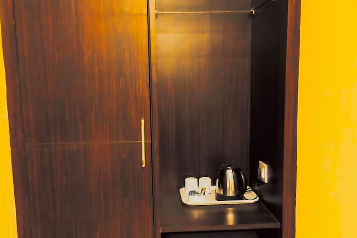 Room 8 of 23