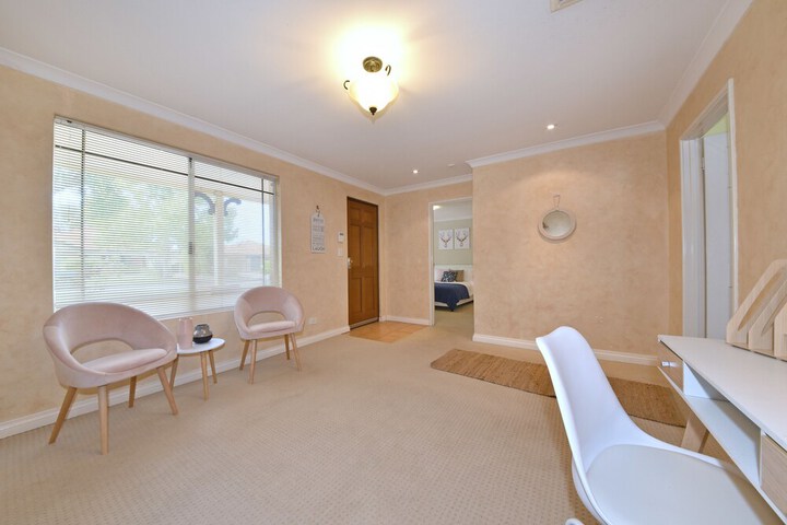 Room 15 of 31