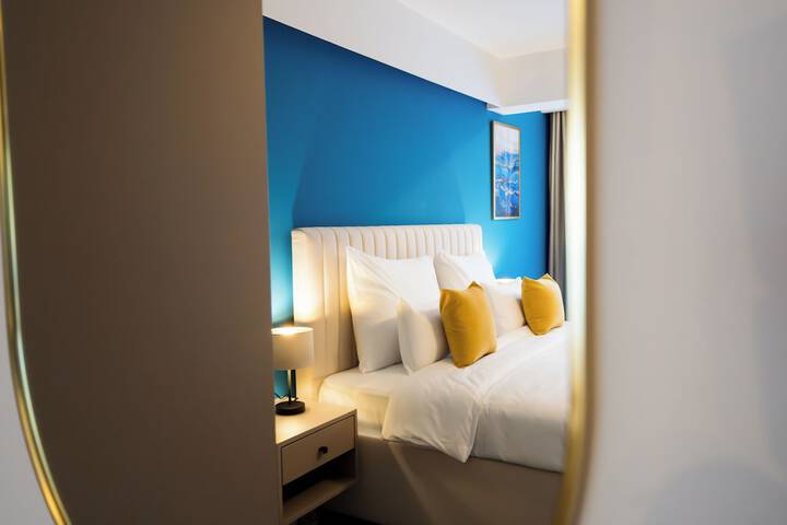 Room 6 of 41