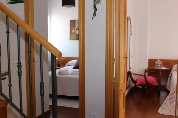 Room 4 of 15