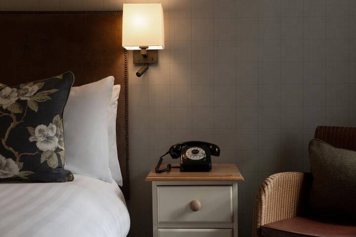 Room 15 of 51
