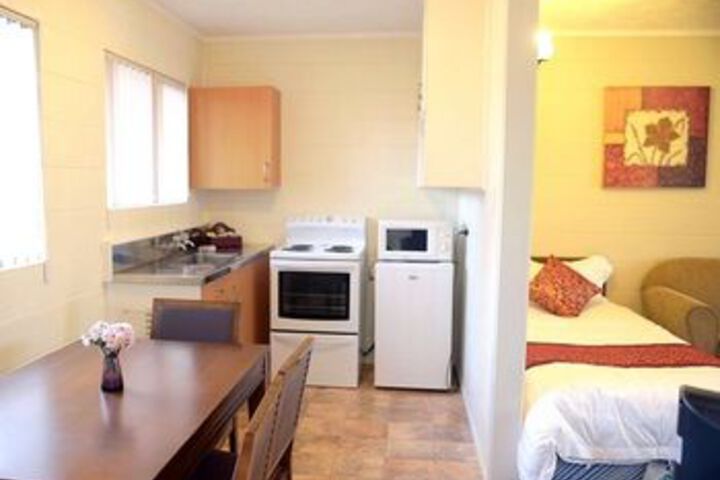 Room 7 of 25