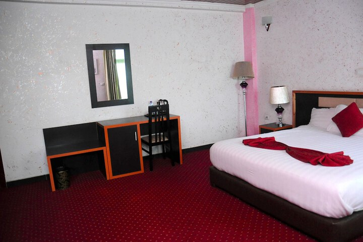 Room 21 of 56
