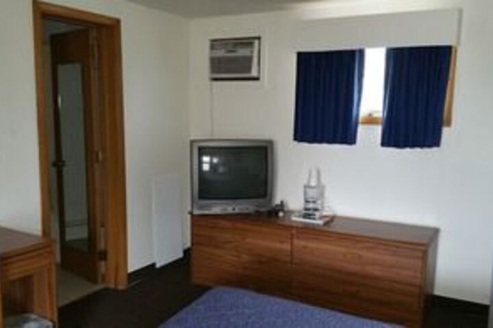 Room 37 of 44