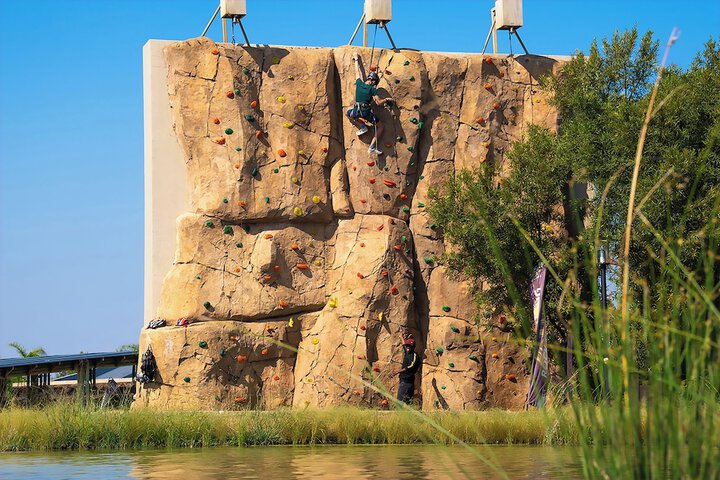 Outdoor Activities 129 of 183