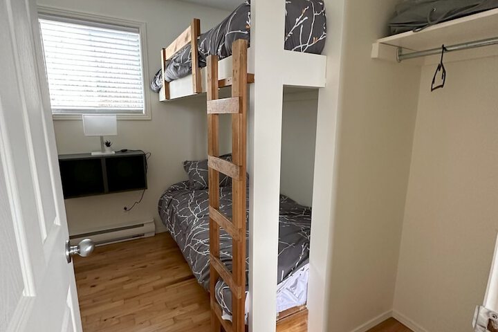 Room 10 of 39