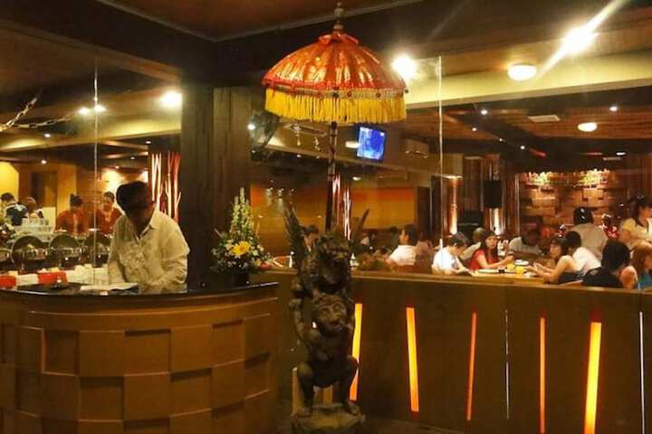 Dining Photos