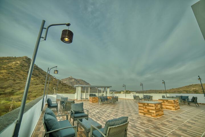 Terrace/Patio 27 of 58