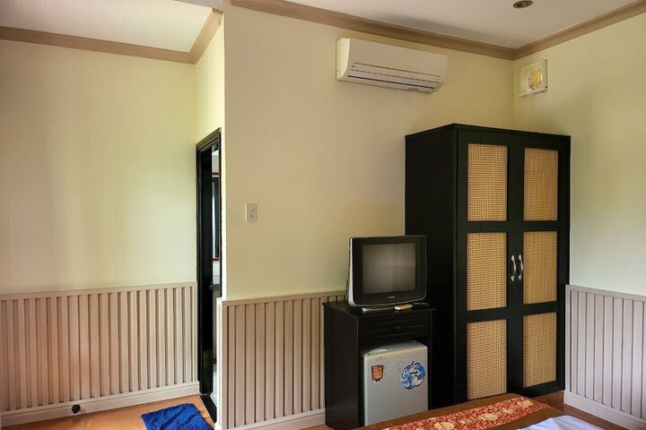 Room 10 of 46