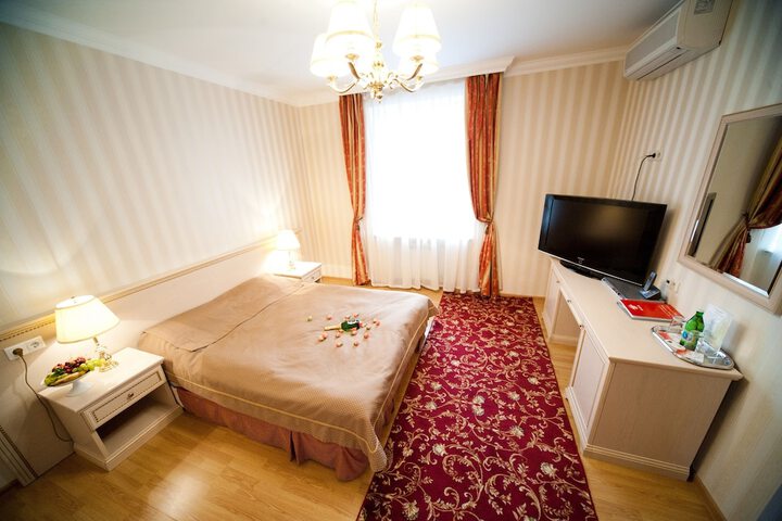 Room 17 of 54