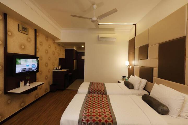 Room 14 of 44