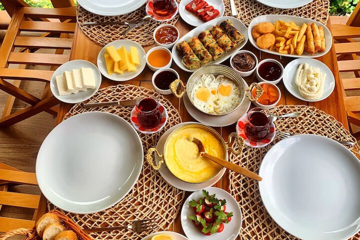 Breakfast/Coffee Service 35 of 60
