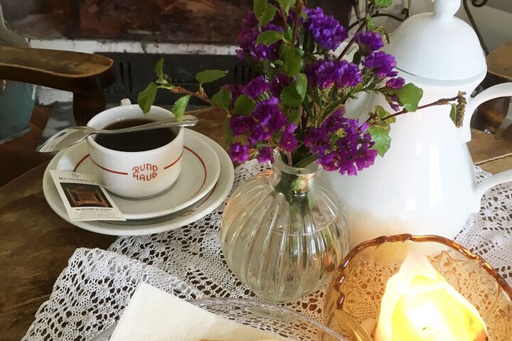 Breakfast/Coffee Service 32 of 48