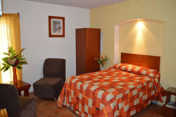 Room 7 of 29