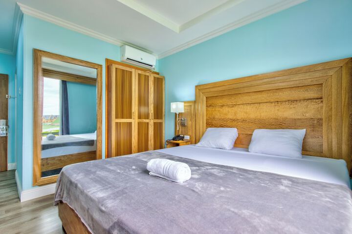 Room 18 of 54