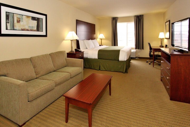 King Guest Room (2 of 17)