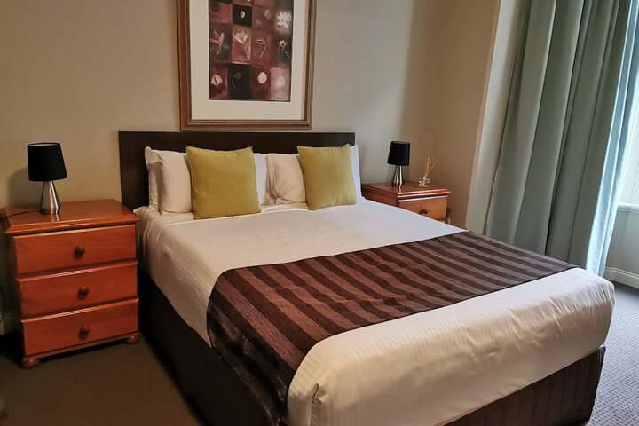 Room 15 of 65