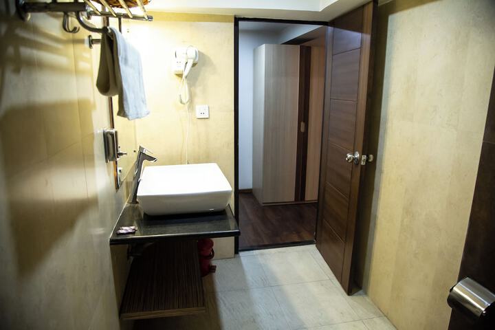 Room 19 of 26