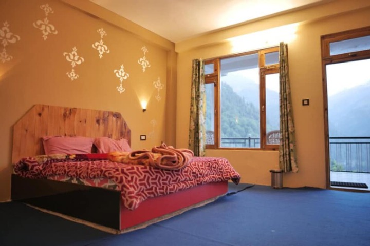 Room 5 of 31