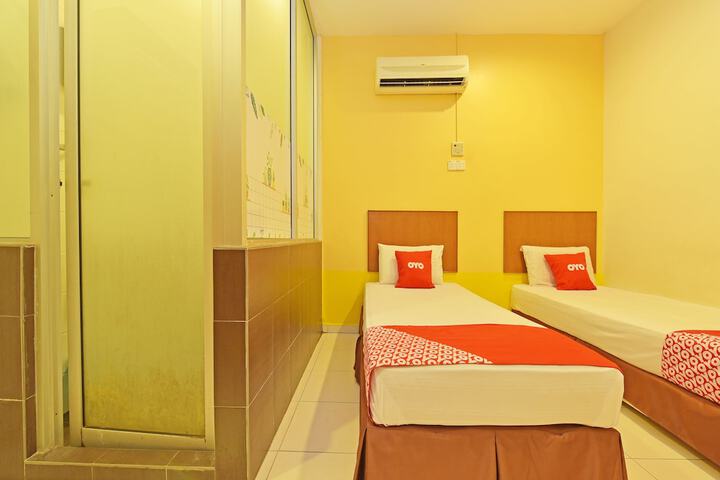 Room 16 of 23