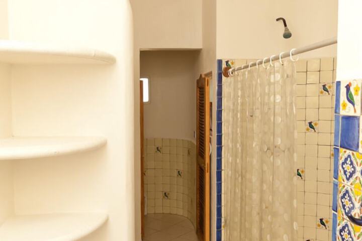 Room 123 of 163