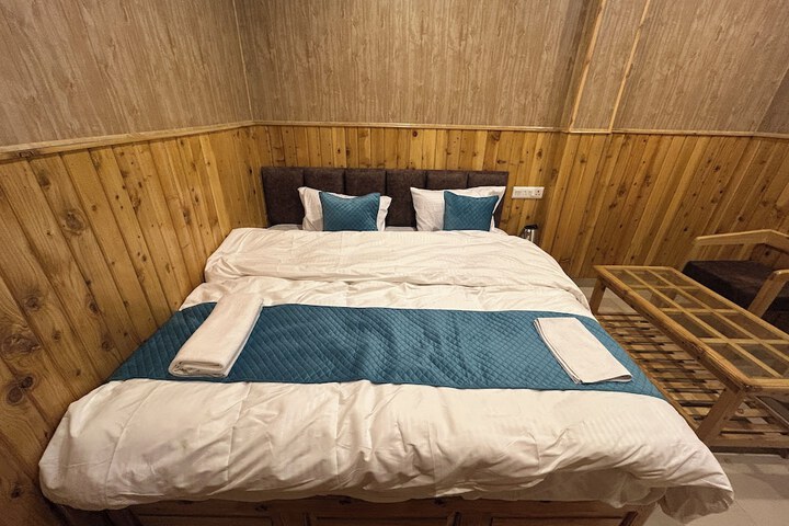 Room 3 of 14