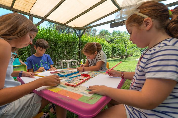 Childrens Activities 73 of 108