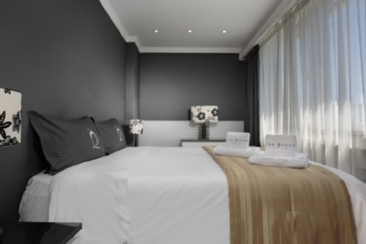 Room 60 of 300