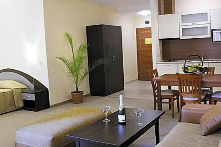 Room 15 of 45