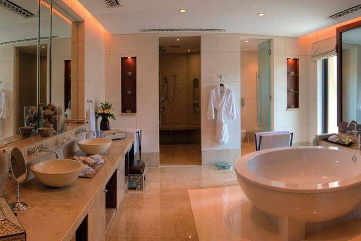 Photo of JUMEIRAH MALAKIYA VILLAS