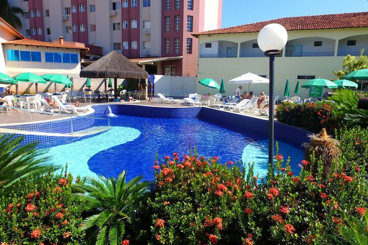 Pool 7 of 15