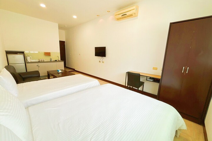 Room 15 of 56