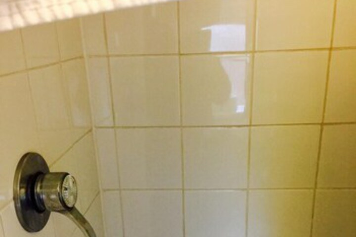 Room 10 of 70