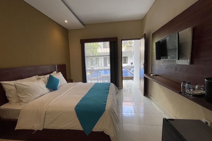 Room 25 of 51