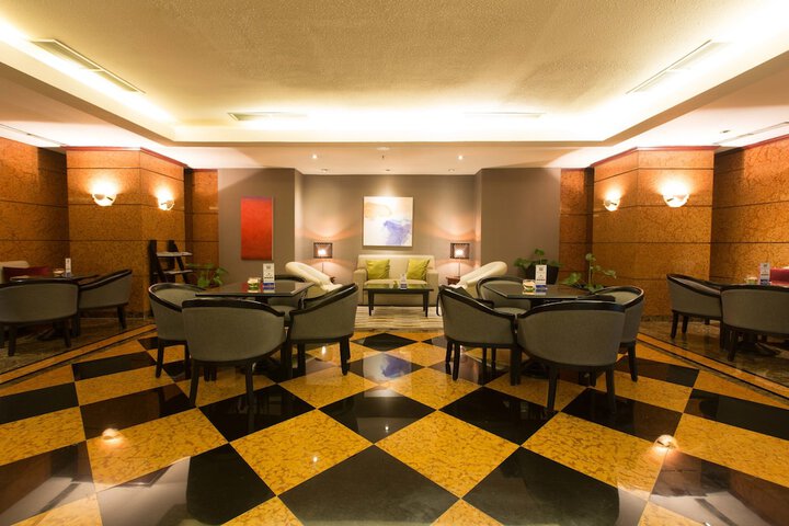 Lobby Entry