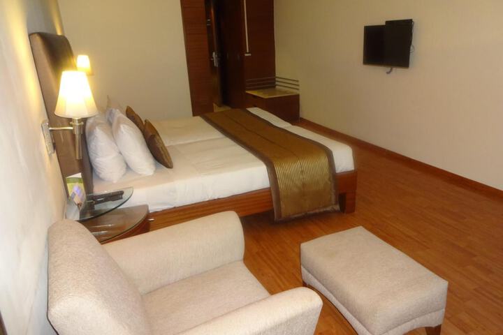 Room 15 of 56