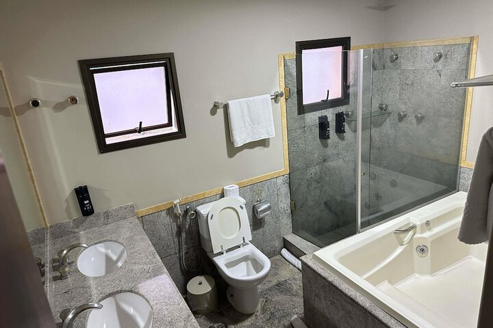 Room 30 of 121