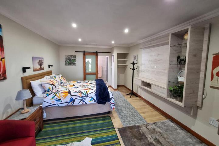 Image of Valley View dullstroom - check in at the Highlander Hotel