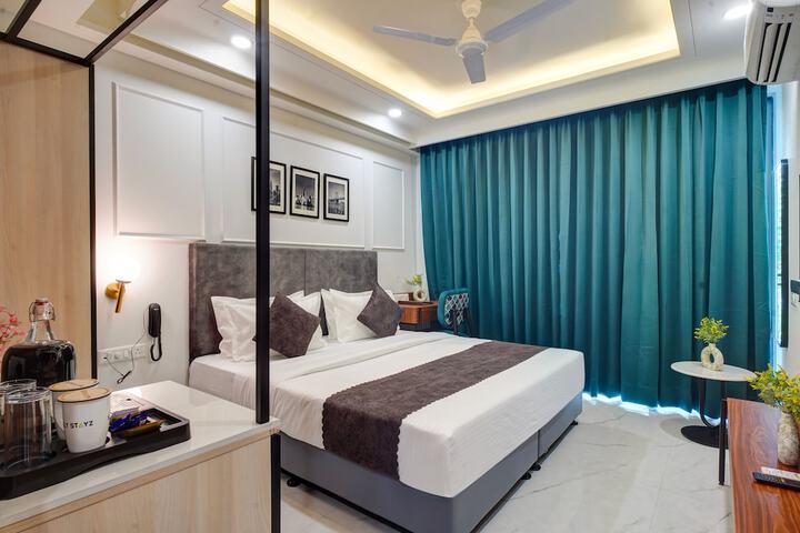 Room 16 of 47