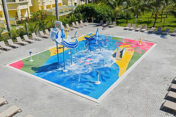 Pool 79 of 172