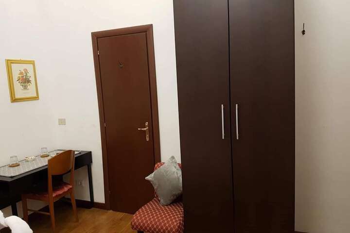 Room 20 of 47