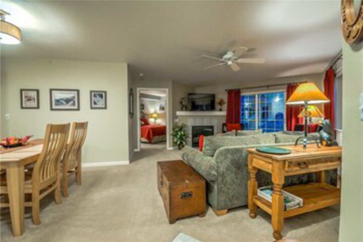 Room 9 of 25