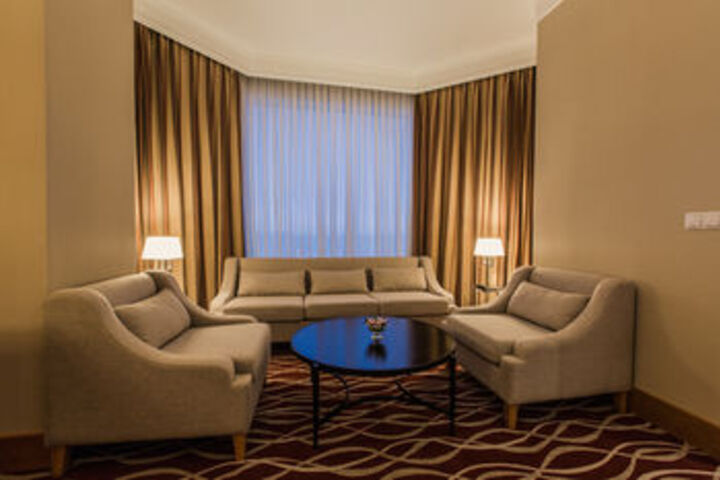 Room 11 of 51