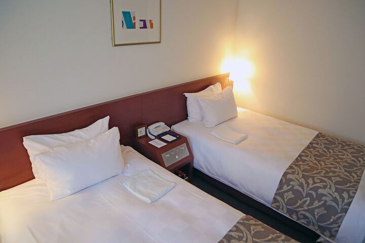 Room 19 of 42