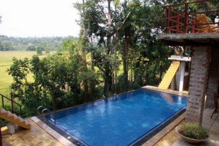 Pool 9 of 12