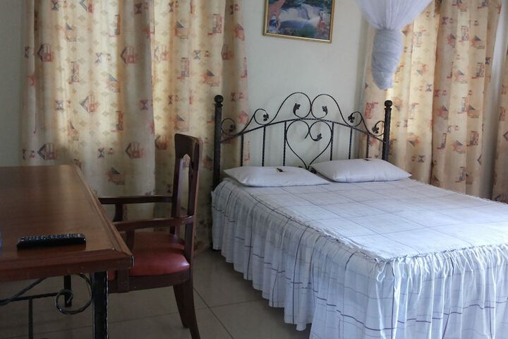Room 15 of 72