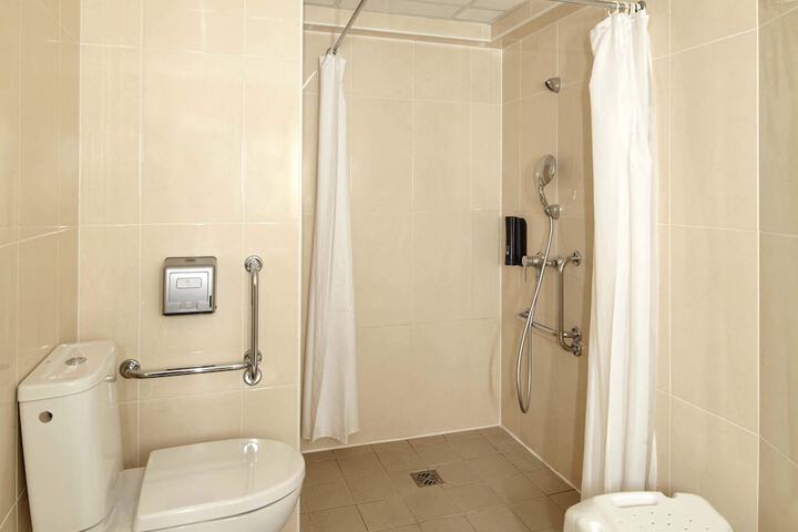 Clean Restrooms