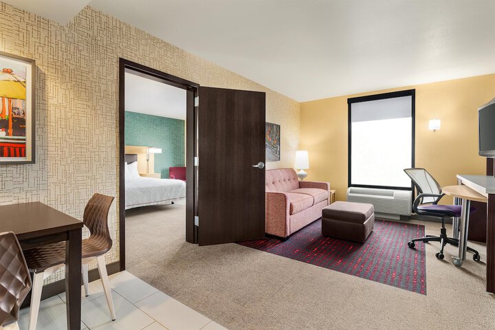 Room 7 of 37