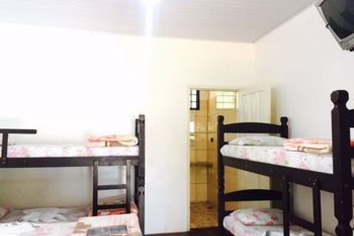 Room 17 of 36